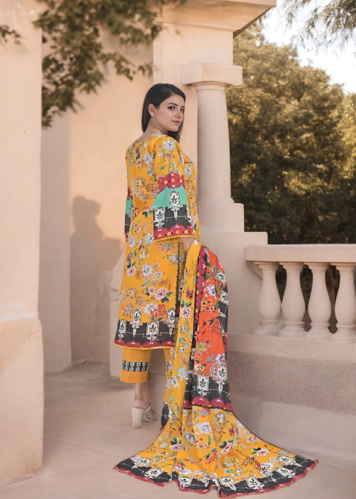 Noorma Kaamal Embroided ๐ฏ Outlet Stock Lawn 3 Pcs Unstitched Collection 2026! - Image 3