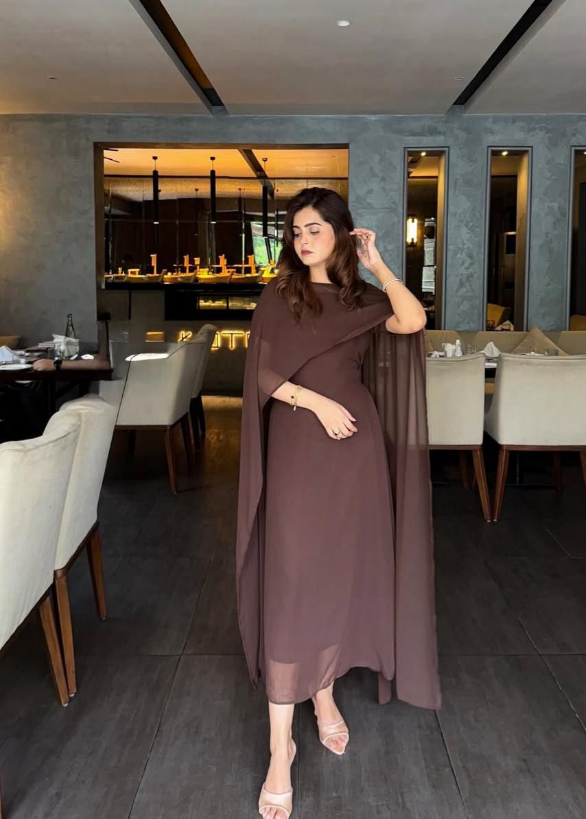 Midnight Elegance Cape Maxi - Image 2
